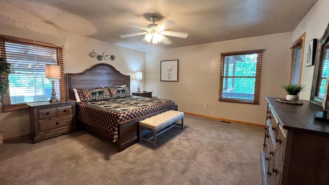 Mistletoe Cabin- Private Cabin W Views, Hottub, Pet Friendly Murphy Bagian luar foto