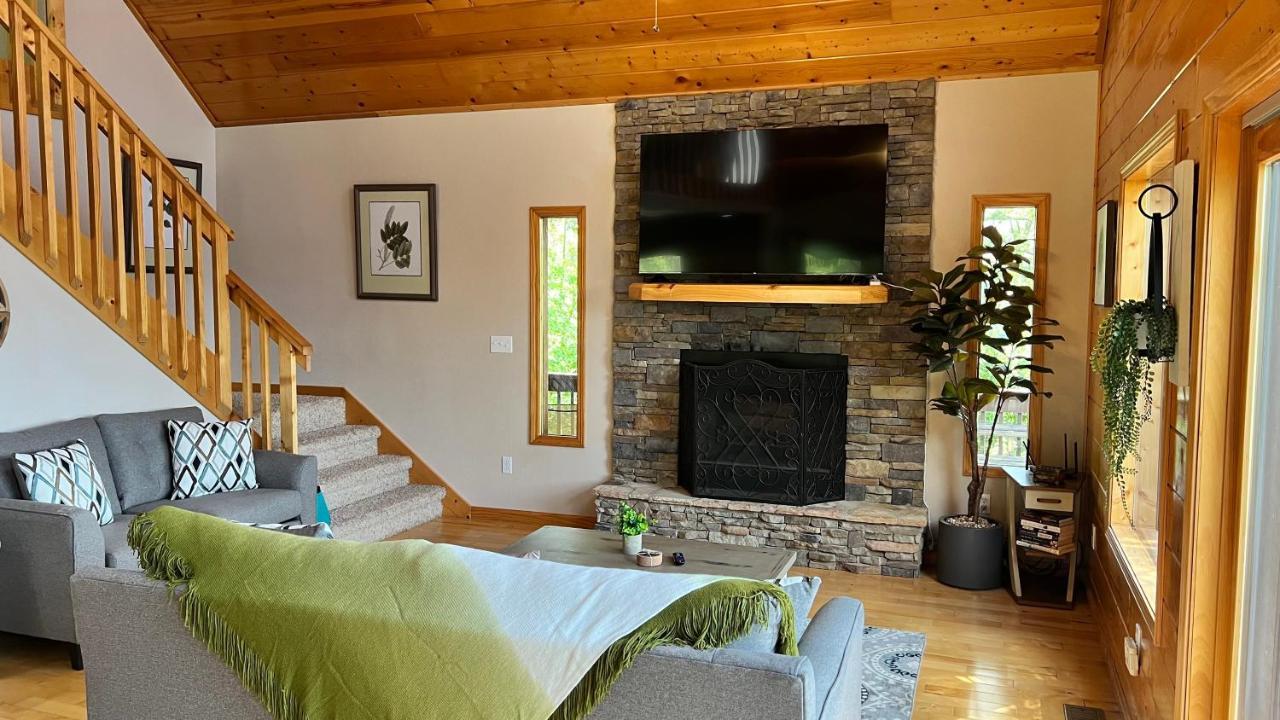 Mistletoe Cabin- Private Cabin W Views, Hottub, Pet Friendly Murphy Bagian luar foto